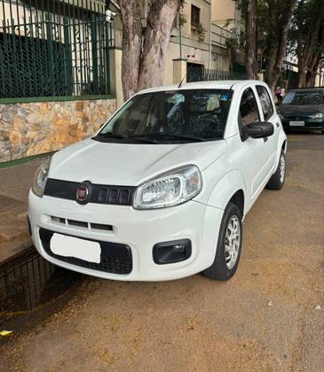 FIAT UNO 1.0 EVO ATTRACTIVE 8V FLEX 4P MANUAL FIAT UNO 1.0 EVO ATTRACTIVE 8V FLEX 4P MANUAL